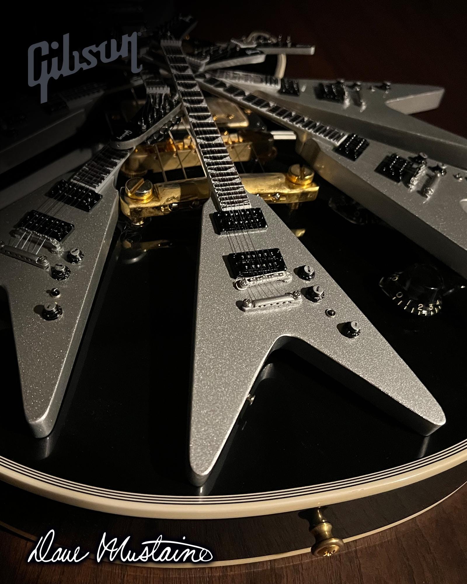 Flying V Mini Guitar - Etsy