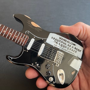 Nirvana Collectible Kurt Cobain Guitar Miniature Fender Strat