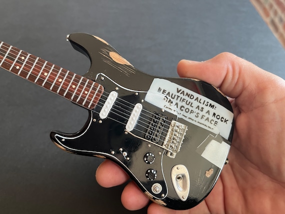 Fender vandalism deals stratocaster