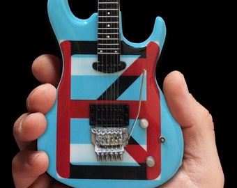 Satriani Collectible - Modelo de guitarra en miniatura Joe Satriani Chickenfoot