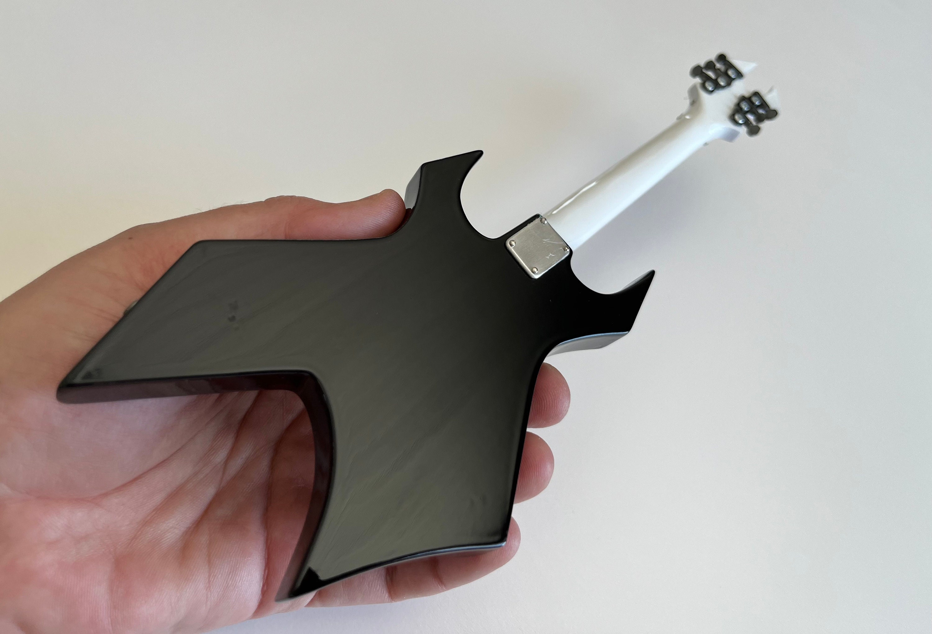 B.C. Rich Kerry King Metal Master V Tribal Fire Graphic | Bax Music - Foto 8