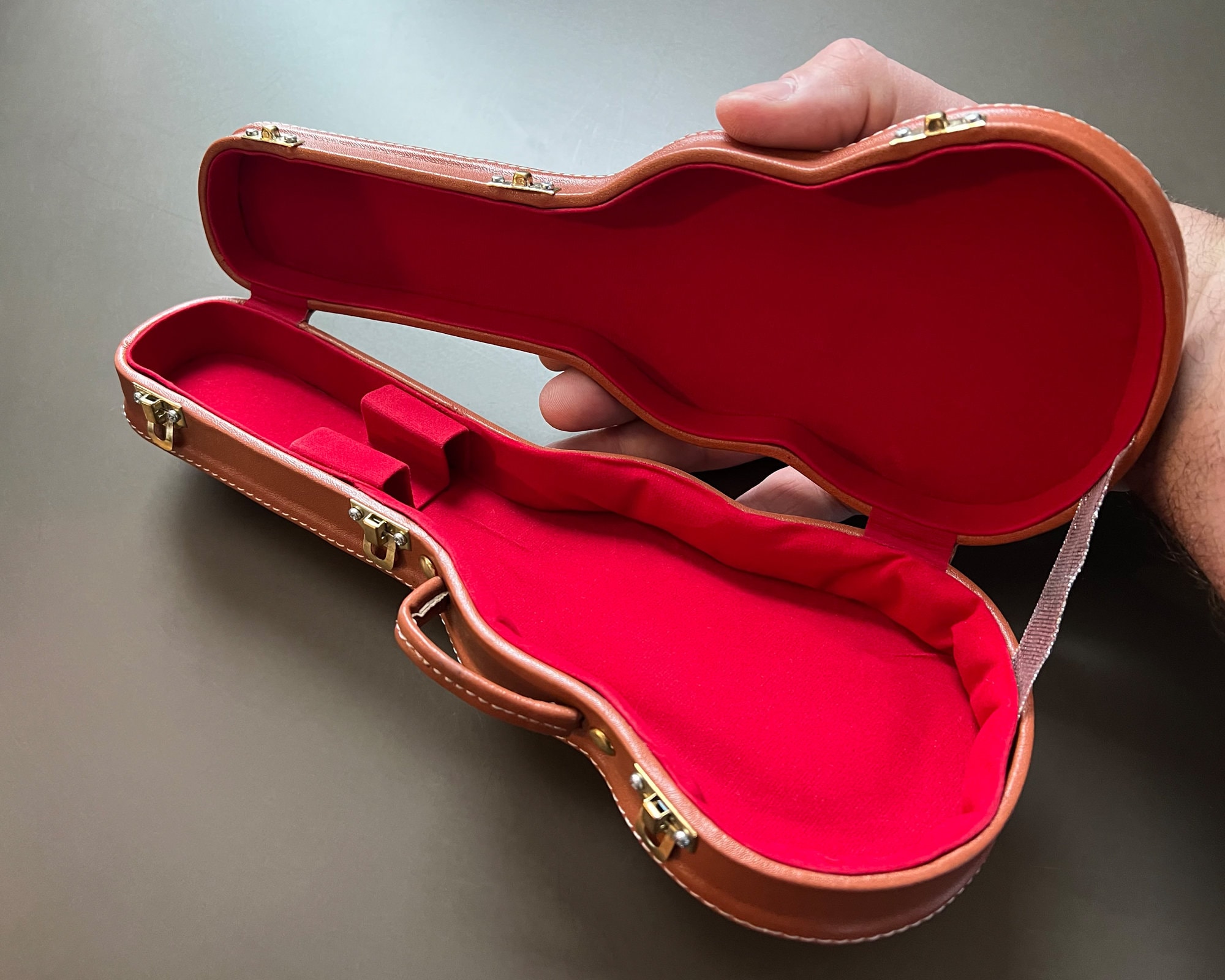 Gibson® Guitar Case for Mini Guitars - Real Case Gibson® Guitar Case for Mini Guitars - Real Case