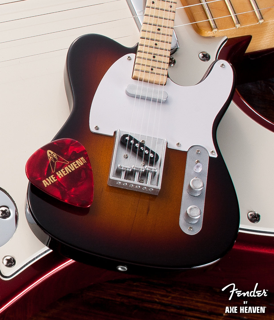 AXE HEAVEN®のクラシックサンバーストFender™ Telecaster™ギター