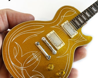 ZZトップ コレクタブル - ビリー F ギボンズ ピンストライプ ゴールド