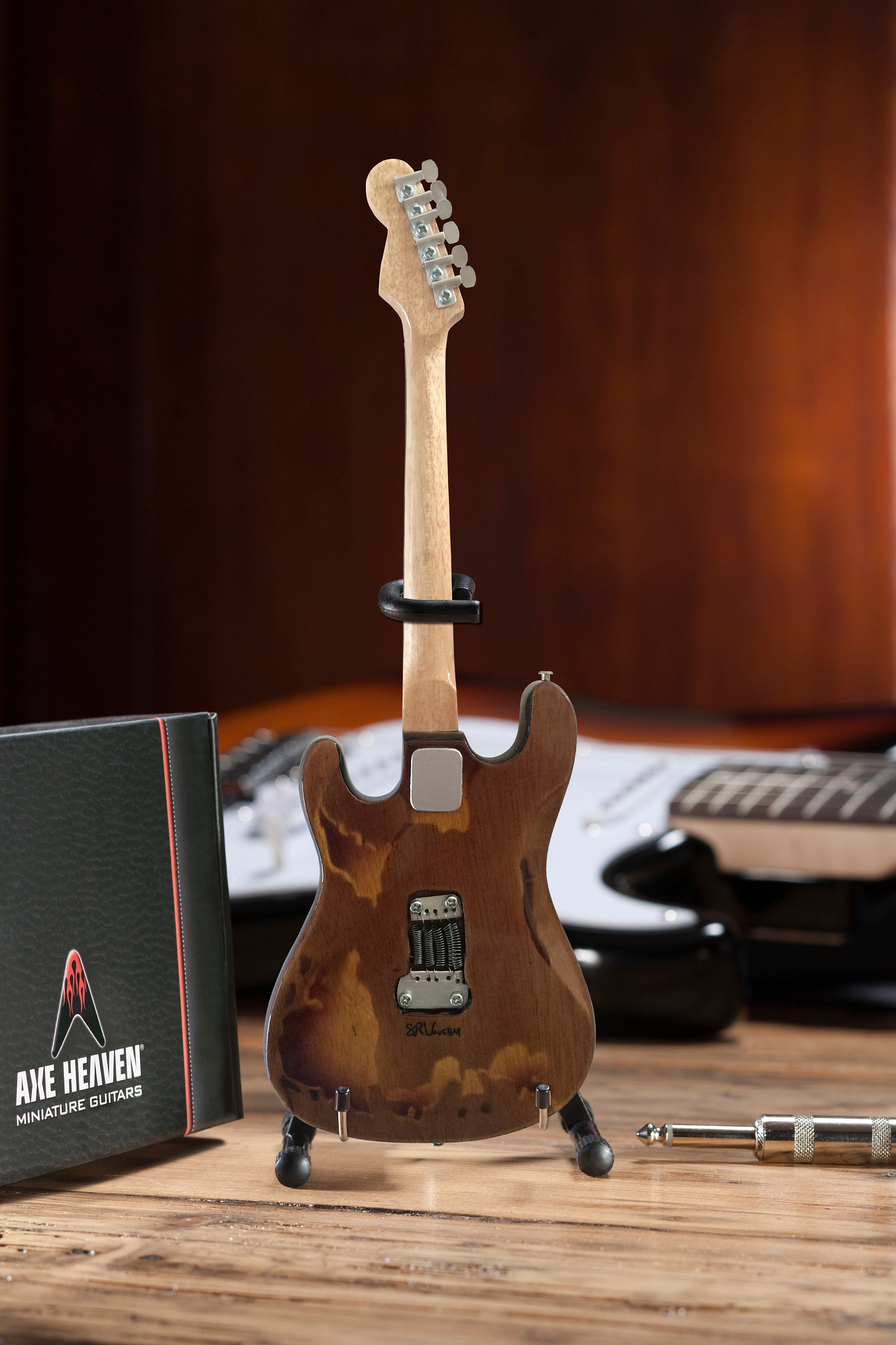 【希少】フェンダー ストラト ミニチュア ギター SRV レイヴォーン Amazon | Axe Heaven Stevie Ray Vaughan Custom Mini Guitar