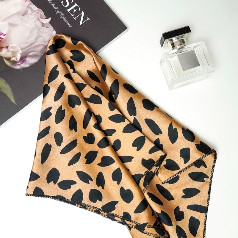 Melody Sciarpa Scialle Donna Leopard Print, Extra Large 44x67 Pollici, In Gaze De Paris Morbida, Con Bracciale Regalo, Marrone