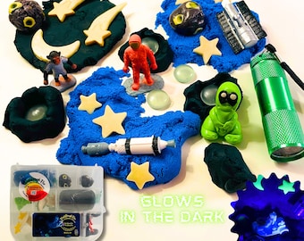 Space Sensory Gift| Glow in the Dark| With Play Dough and Kinetic Sand