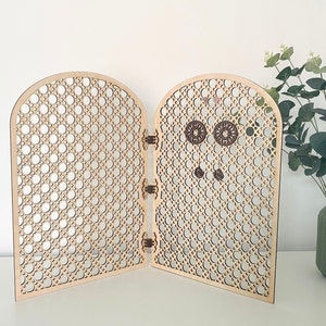 Stand per orecchini Boho in rattan per taglio laser, stand per fiere artigianali per orecchini, supporto per gioielli in rattan per Glowforge
