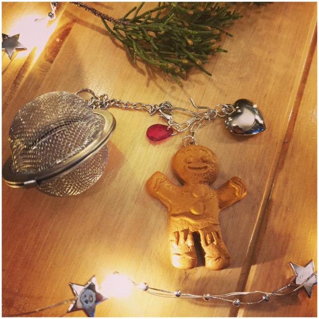 Tea Infuser Tea Ball Small Biscuit Gingerbread Man Christmas Biscuit ...