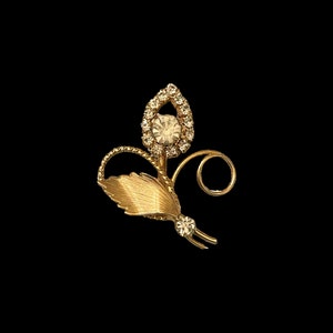 Vintage Pear Shaped Rhinestone Floral Brooch