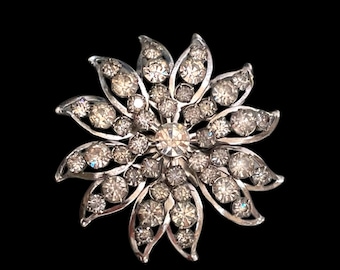 Spilla vintage con motivo a stella con strass