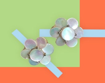 Vintage Mother of Pearl Floral Screw Back Earrings