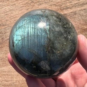 Esfera de labradorita - Esfera de labradorita llamativa - Esfera de cristal - Chakra del tercer ojo