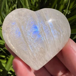 Moonstone Heart - Blue Flash Moonstone - Moonstone Palm Stone - Crown Chakra & Third Eye Chakra