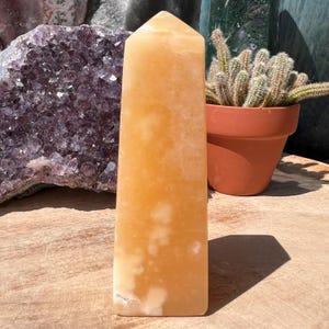 Orangen Calcit Turm - Saftiger Orangen Calcit Kristall Turm - Solar Plexus Chakra & Sakral Chakra