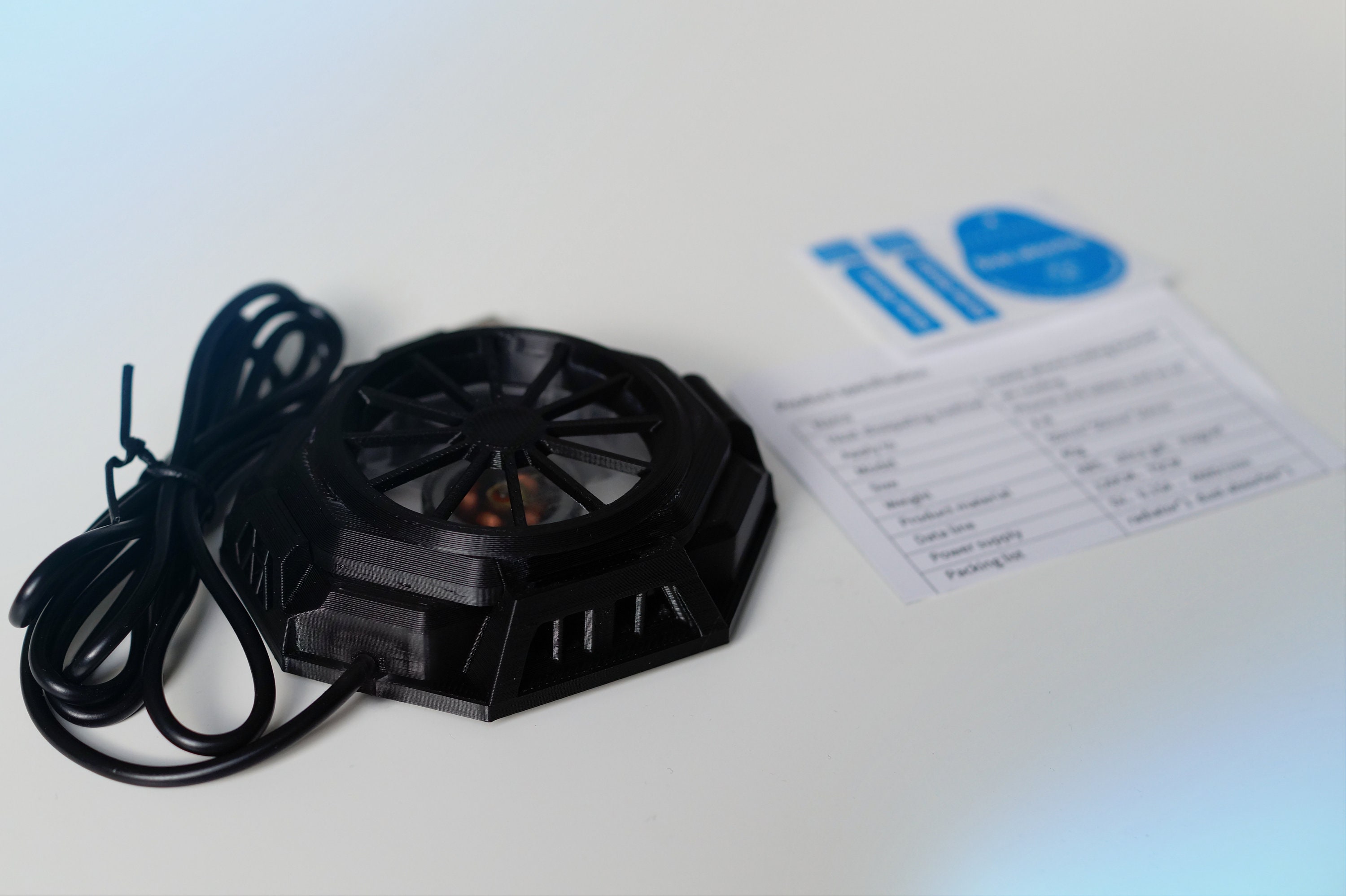 Cell Phone Cooler Fan, Phone Radiator, Gaming Semiconductor Heatsink, LED Heat Dissipation for Smartphone for Live Streaming Vlog Tiktok