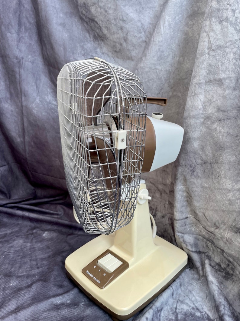 Vintage Desk Fan Rare Find Early 70s Xpelairtaurus Retro Room Fan