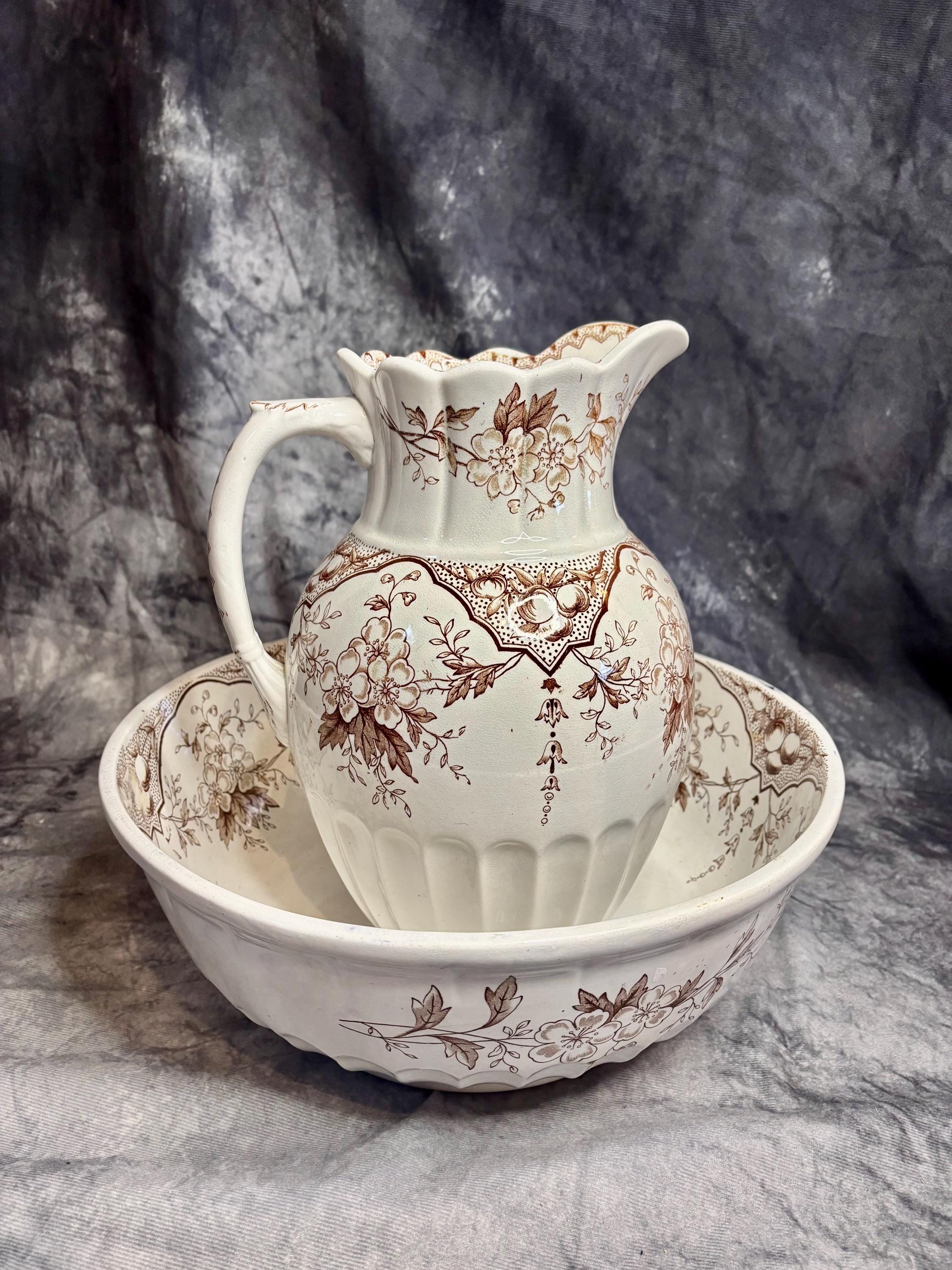 アンティーク　sugar pot and milk pitcher Antique Bowl and Pitcher Set - Etsy - Page 4