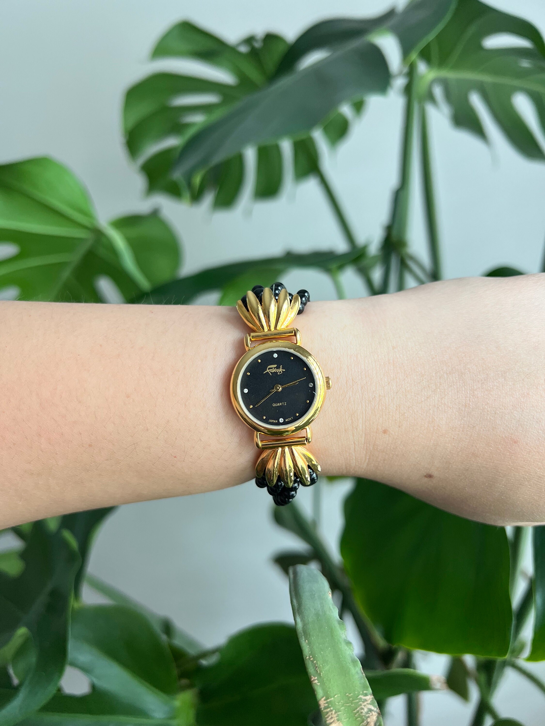 FABERGÉ RARE VINTAGE WOMEN\'S GOLD‑TONE PEARL‑BEADED QUARTZ WATCH – JAPAN MOVT Vintage Faberge Ladies Womens Watch Wristwatch For Parts or  main image 4