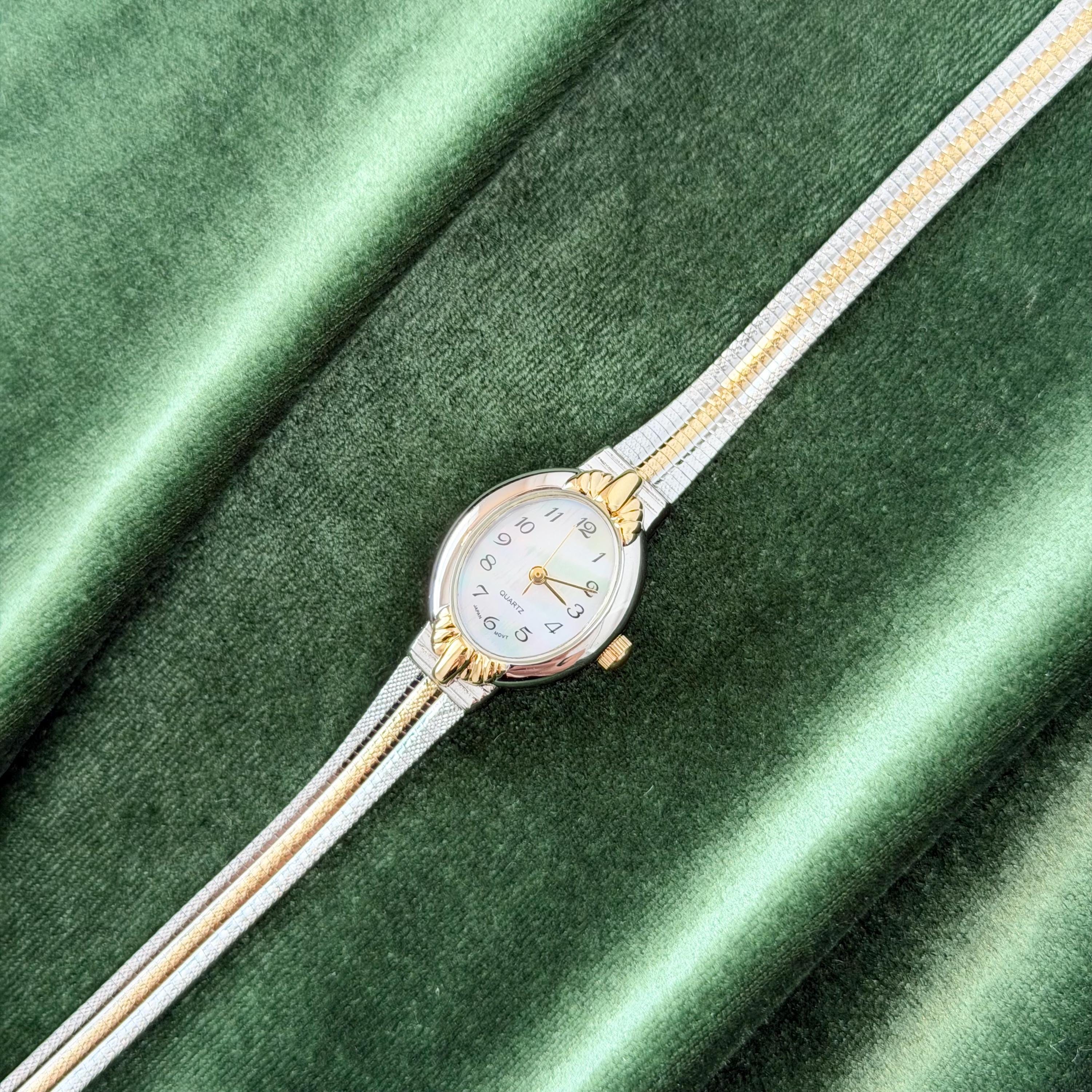 Classic Silver Oval Watch - Etsy