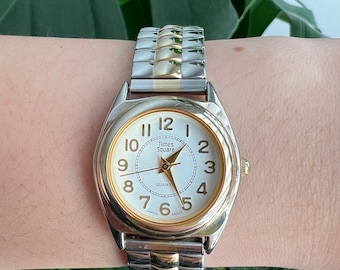 Vintage Times Square Women's Watch | Round White Dial