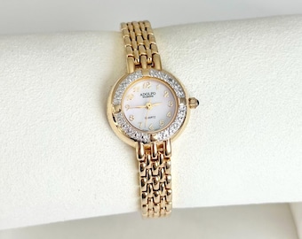 Vintage Gold Women’s Watch: Round Mother-of-Pearl Dial, Diamond Bezel, Minimalist Watch Gift for Her