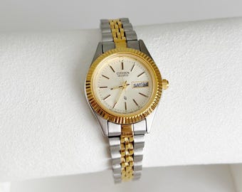 Vintage Citizen Women’s Watch: Round Gold Dial, Julibee Strap, Two Tone, NON WORKING WATCH