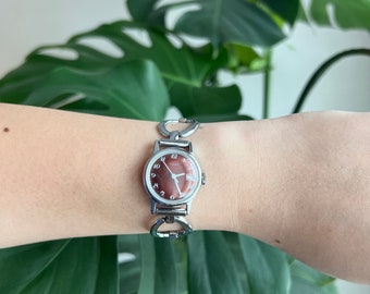 Classic Guess Dainty Silver Women display picture 1