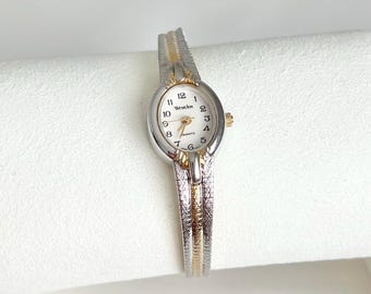 Elgin II Women display picture 3