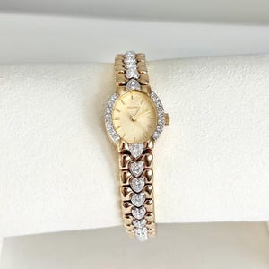 Vintage Elgin Women display picture 1