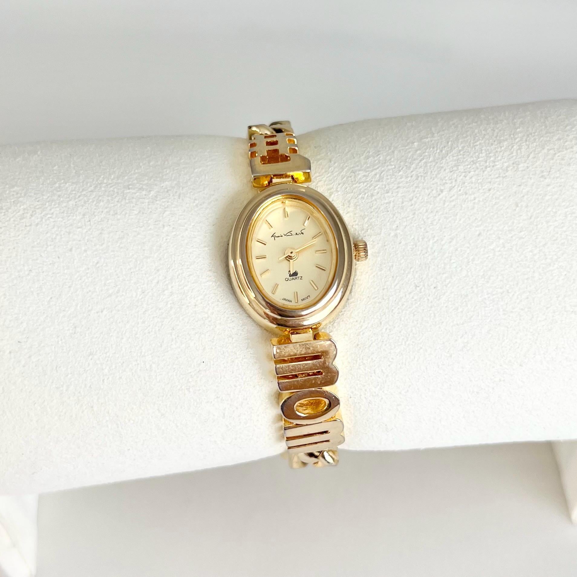 Gloria Vanderbilt Trapezoid Shaped Face Gold Tone Bracelet Asymmetrical Watch Vintage Gloria Vanderbilt “#1 Mom” Gold Tone Watch, Working  main image 4
