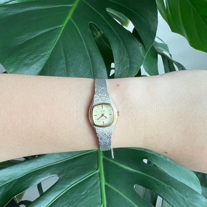 Vintage Citizen “Seven” Dainty Women’s Watch | Boxy Gold Dial | Silver Tone