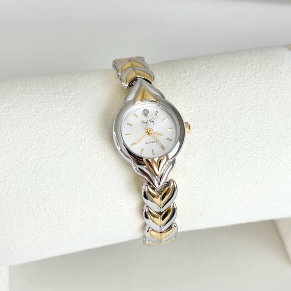 Vintage Two Tone Gold Silver Watch Dainty Small Round Face  display picture 3