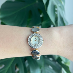 Vintage Elizabeth Taylor Dainty Women’s Watch | Crystal Bezel | Round Pearl Dial | Silver/Gold Tone
