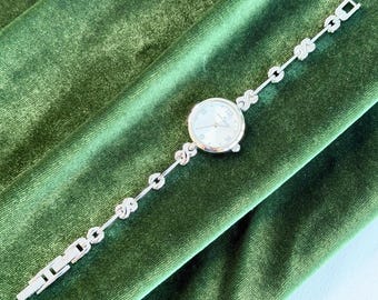 Vintage Anne Klein Ladies Watch, XOXO Knot Link Chain Bracelet, Dainty Silver Watch Women, Old Money Watch, Gift for Her