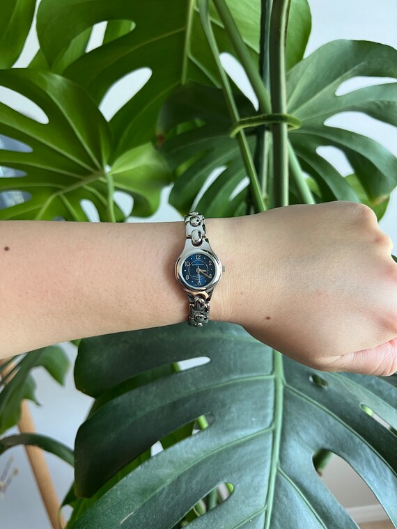 Montre Femme Jaclyn Smith Vintage - Cadran Argenté, Bracelet Acier, Quartz, Excellent état (#162)