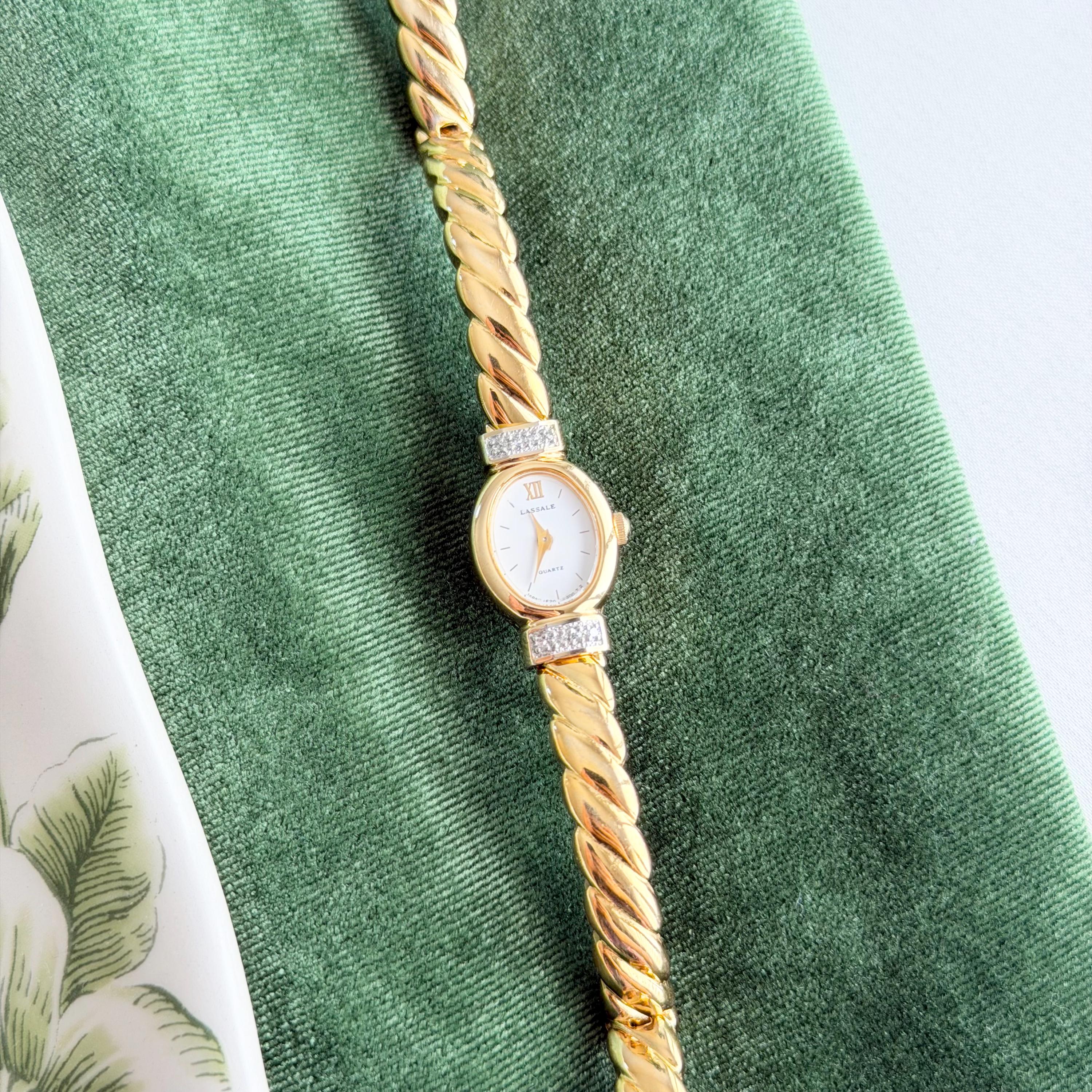 Seiko Lassale 1990s Vintage Gold Oval Watch Women display picture 3