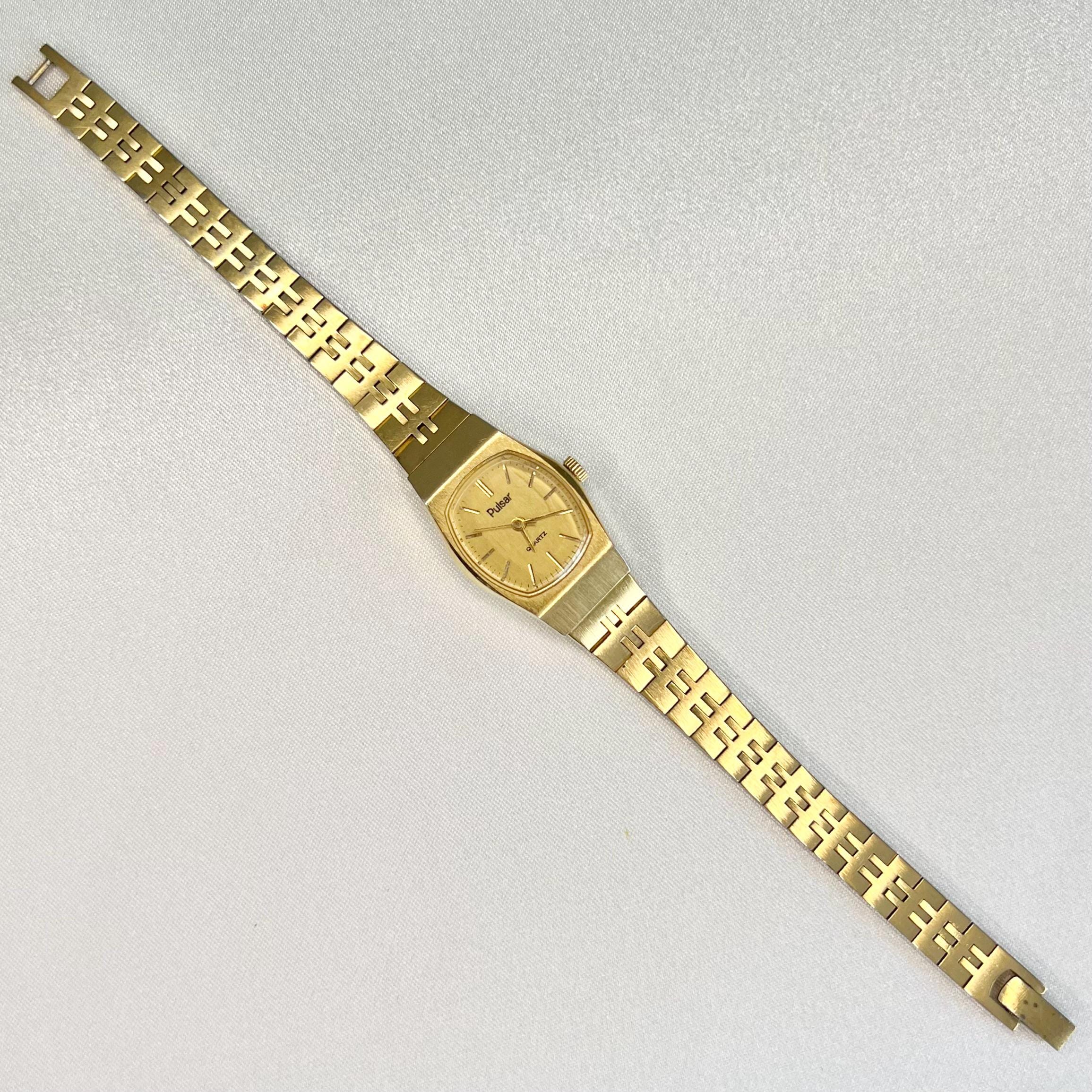 Vintage Pulsar Gold Women