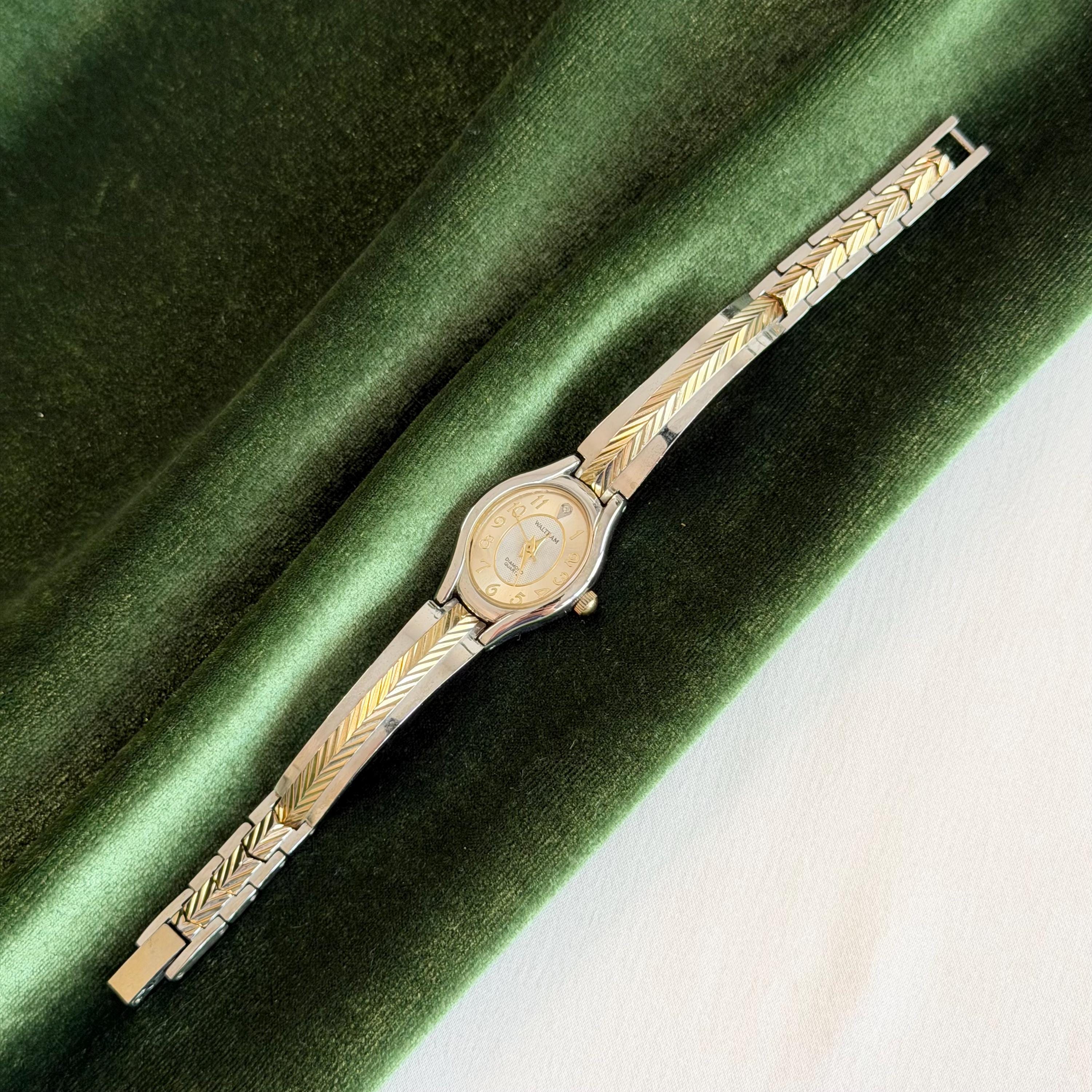*Sale* Waltham gold tone watch with diamond accent Waltham Diamond - Etsy main image 4
