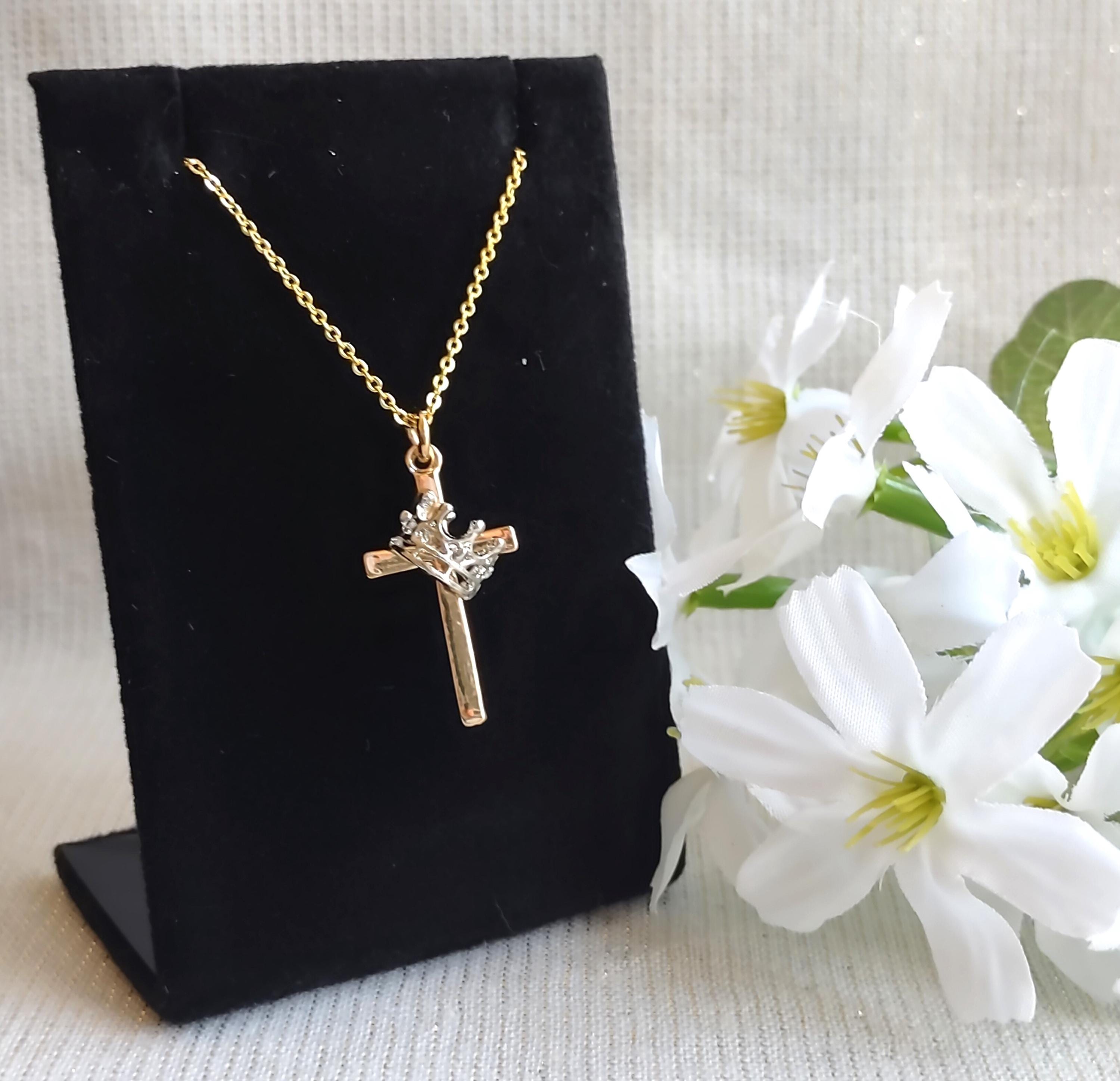Splendida collana con croce color oro e corona in argento. Collana cristiana. Gioielli con croce. Lunghezza regolabile. Croce del Re dei Re. Regalo di Pasqua.