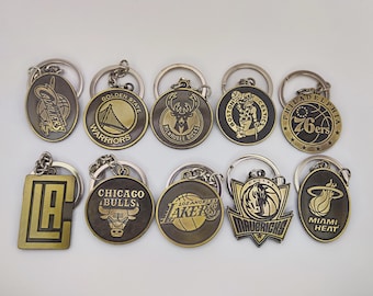 ヴィンテージ 90年代 フェニックスサンズ NBA 刺繍入り フルジップ