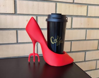 De-vil We-ars Pra - da Drink Holder Desk Organizer | Iconic Fashion Movie Prop | 80mm Base Cup & Bottle Stand | Red Stiletto Style Decor