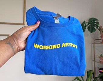 Minimal Working Artist NOT Starving Artist Puff Vinyl Graphic Tee T-Shirt Gift for Creative People