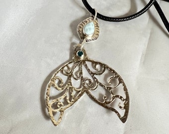 Eine Meerjungfrau Schwanz Ooak Halskette Sterling Silber mit Larimar und Blue Topaz