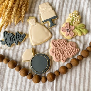 Bridal shower cookies