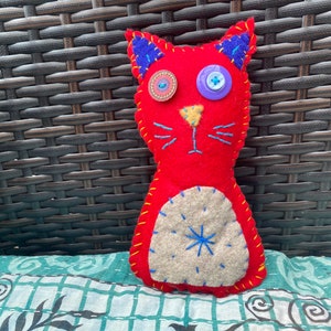 Handmade felt cat stuffie, spirit cat, charm cat, felt stuffed toy cat, cat plushie, gift for cat lovers