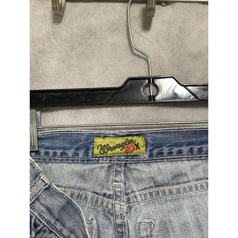 Wrangler Jeans Men 32X34 Blue Denim 20X Bootcut Cowboy Western Ranch Distressed image 10