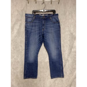 Wrangler Jeans Men 38x32 Blue Denim Retro Relaxed Boot Cut Whisker 10WRT20JH image 2