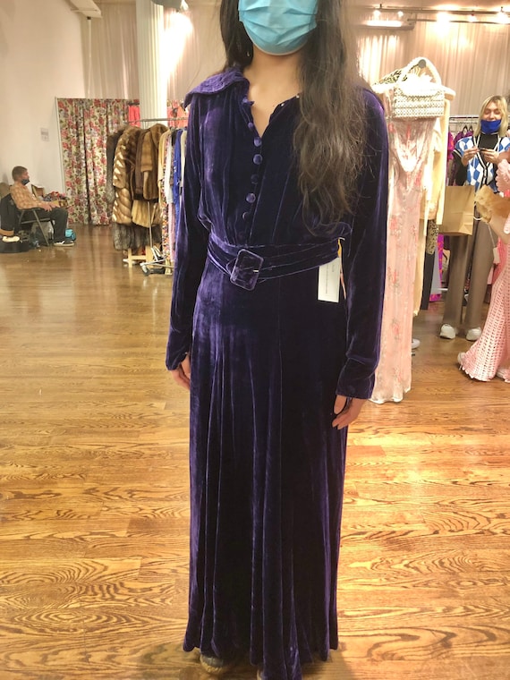 Vintage 1930s purple silk velvet dress - image 1