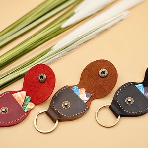 Personalized Handmade Leather Guitar Pick Holder and Keychain Organizer, Customized Guitar Pick Holder, Gift for Guitarist, Guitar Pick Case image 4